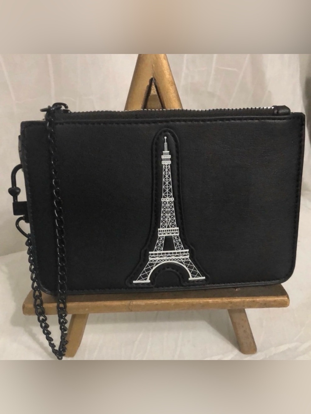 Betsey Johnson Eiffel Tower Wristlet